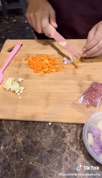 7 Bahan MPASI pertama Aurel Hermansyah untuk Ameena, simpel & bergizi