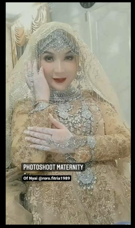gaya maternity shoot roro fitria © instagram