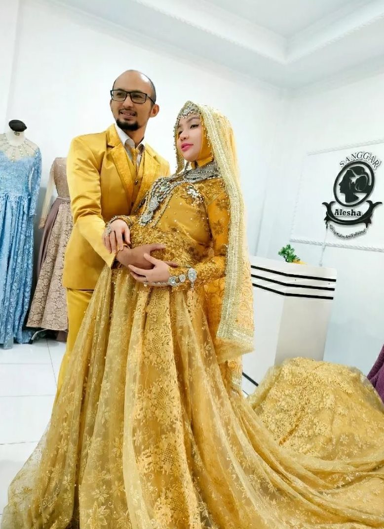 gaya maternity shoot roro fitria © instagram