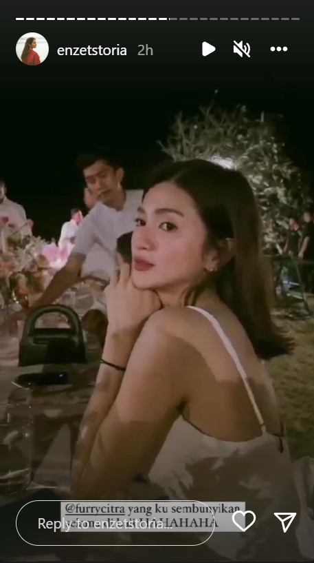 gaya seleb di lamaran Jessica Mila © berbagai sumber