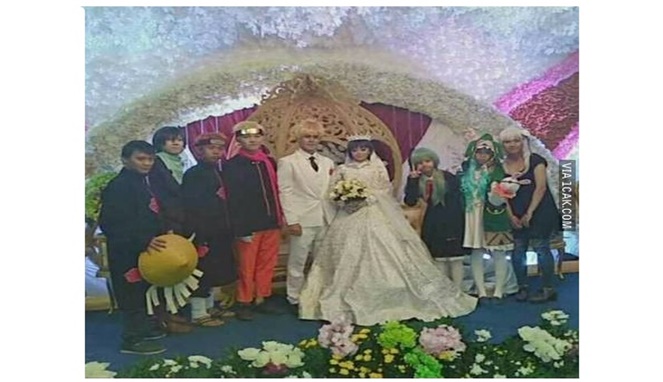 Potret cosplay naruto di tempat umum Berbagai sumber