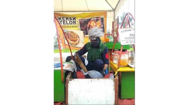 Potret cosplay naruto di tempat umum Berbagai sumber