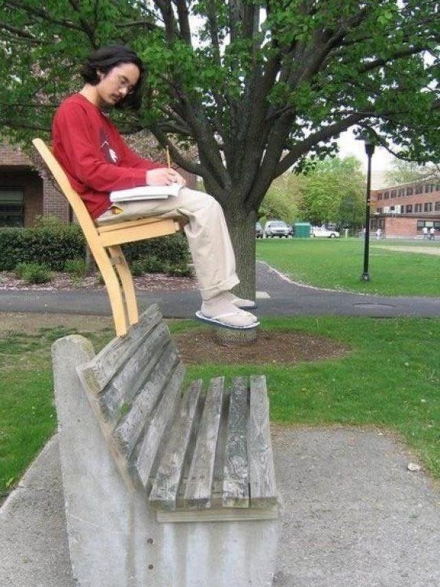 Posisi baca buku antimainstream Berbagai sumber