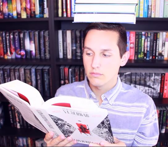 Posisi baca buku antimainstream Berbagai sumber