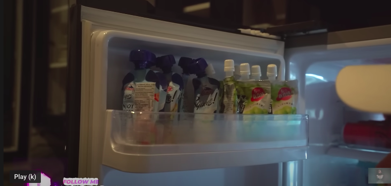 10 Cara Nikita Mirzani simpan stok makanan di kulkas, muat banyak