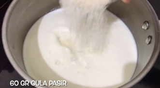 6 Cara membuat vla isian kue sus yang creamy, antiribet