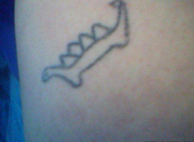 gambar tato nyeleneh bikin dahi berkerut © berbagai sumber gambar tato nyeleneh bikin dahi berkerut © berbagai sumber