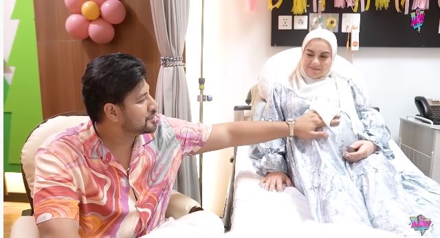 momen irish bella melahirkan anak keempat © berbagai sumber momen irish bella melahirkan anak keempat © berbagai sumber