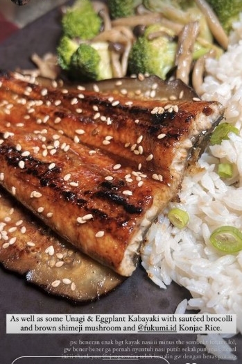 10 Menu diet Ariel Tatum, bebas sembelit dan berat badan ideal