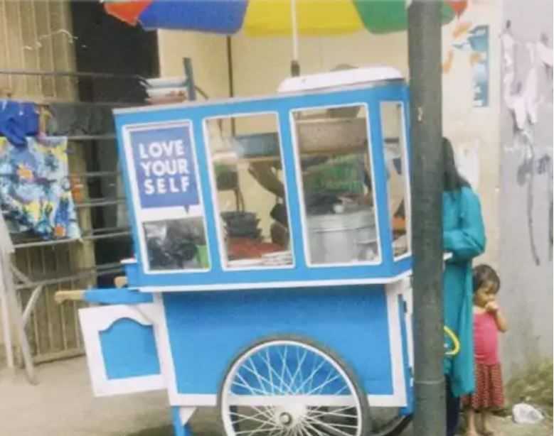 tulisan baper di gerobak © berbagai sumber