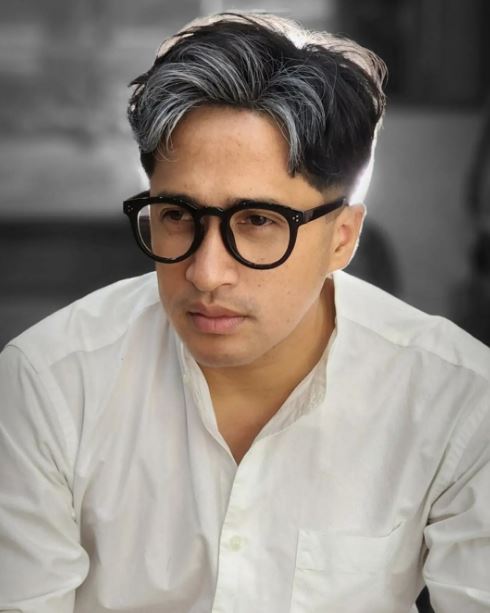 Gaya terbaru Irfan Hakim © 2022 brilio.net Gaya terbaru Irfan Hakim © 2022 brilio.net