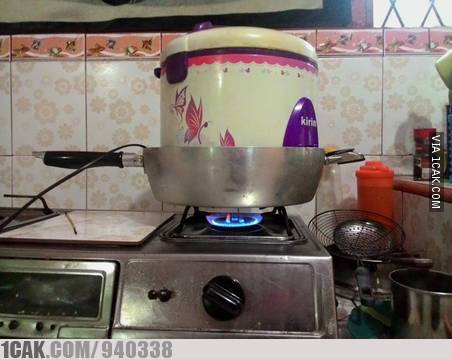 masak di kompor © berbagai sumber