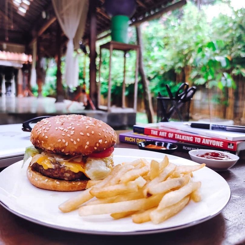 Awet muda di usia 46 tahun, ini 10 menu makan sehat ala Anjasmara