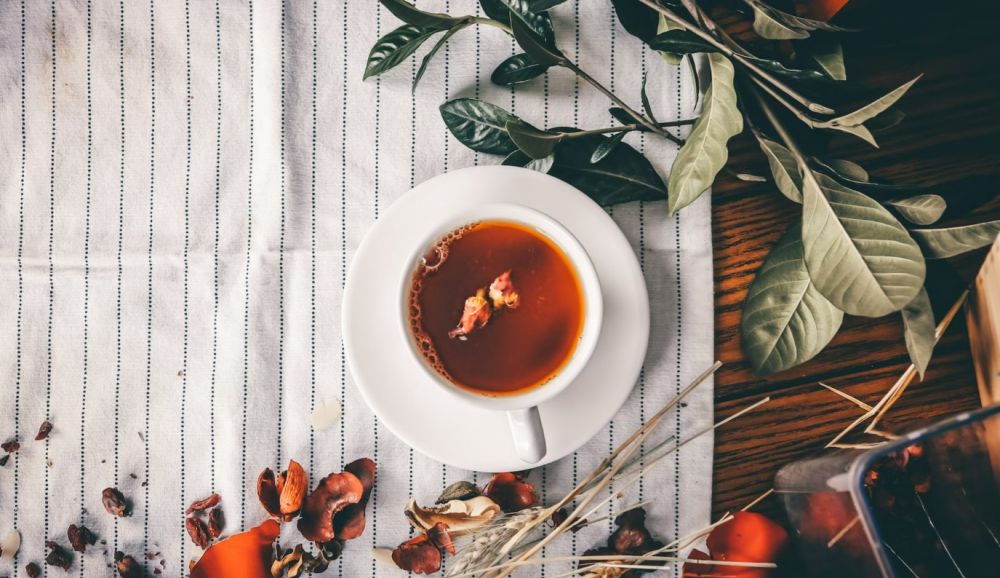 Awet muda di usia 46 tahun, ini 10 menu makan sehat ala Anjasmara