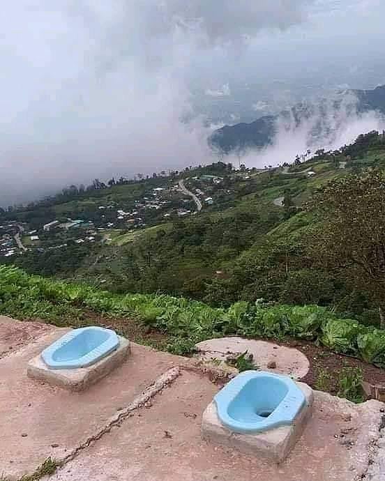 potret nyeleneh kloset jongkok Berbagai sumber potret nyeleneh kloset jongkok Berbagai sumber