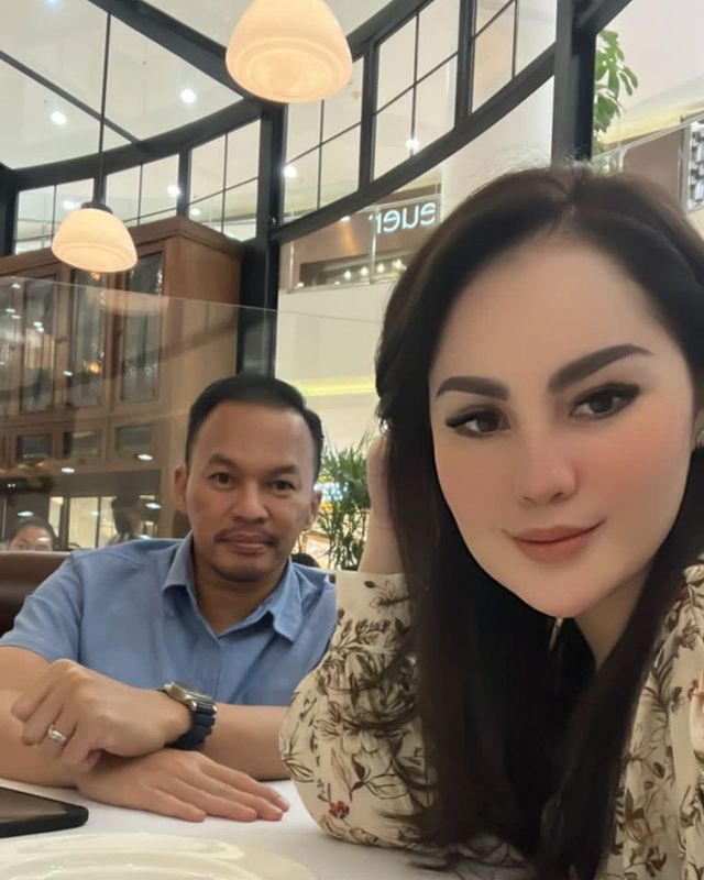 Penampilan terbaru Jennifer Dunn tanpa jilbab Instagram