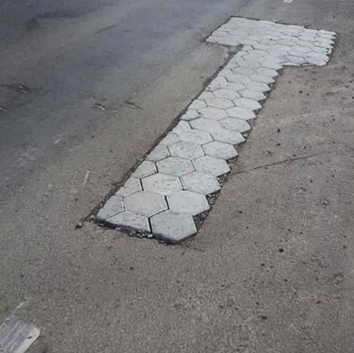 Potret kocak orang bikin jalan Berbagai sumber