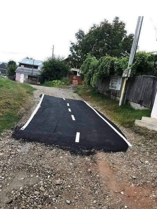 Potret kocak orang bikin jalan Berbagai sumber