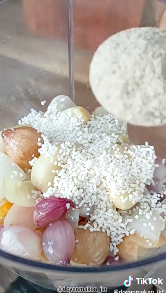 5 Cara bikin bumbu nasi goreng ala pedagang keliling, bisa jadi stok