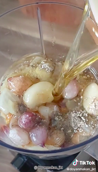 5 Cara bikin bumbu nasi goreng ala pedagang keliling, bisa jadi stok