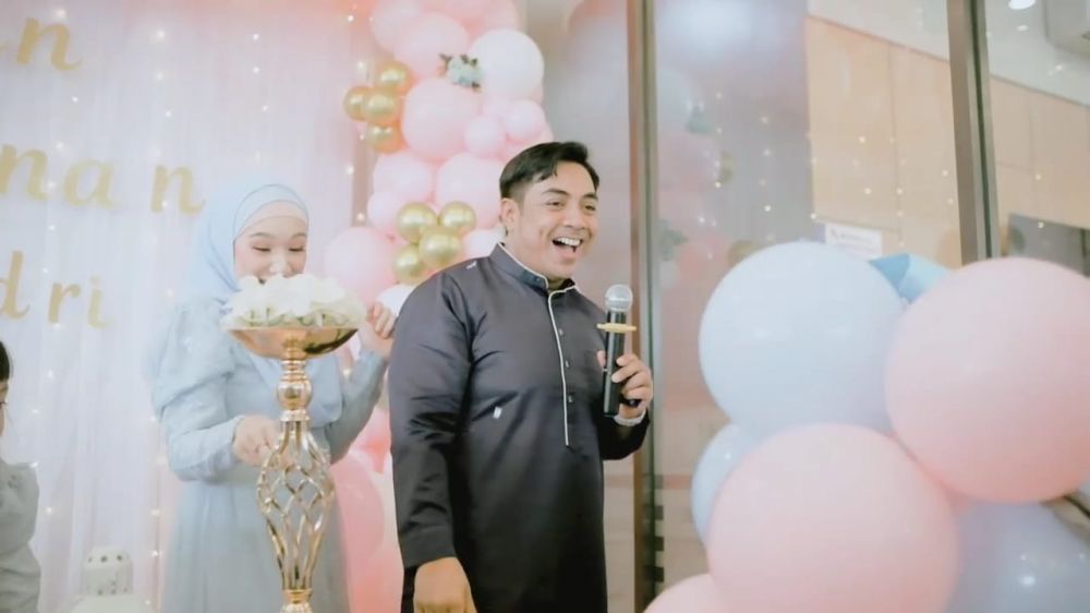 momen tasyakuran indri giana © instagram momen tasyakuran indri giana © instagram