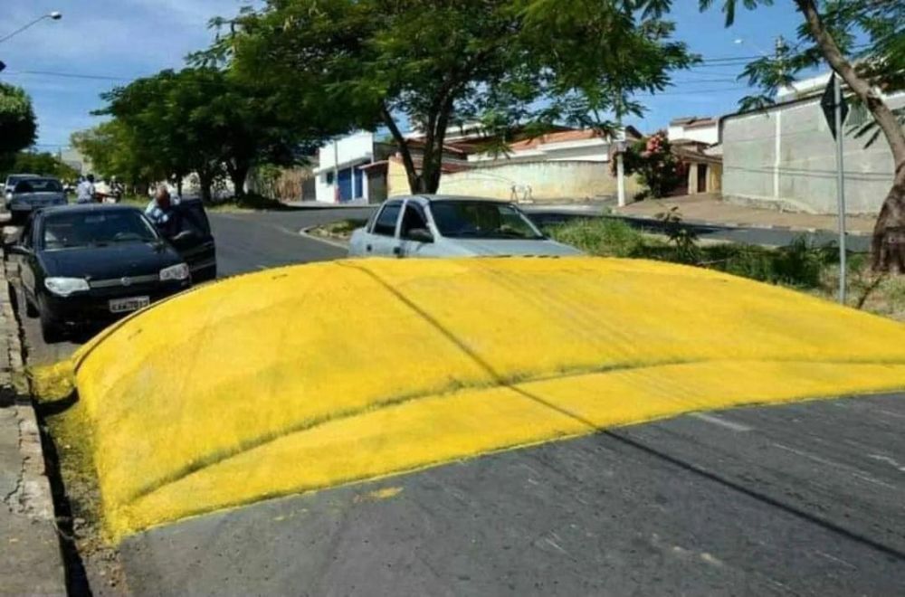 bentuk polisi tidur nyeleneh © berbagai sumber