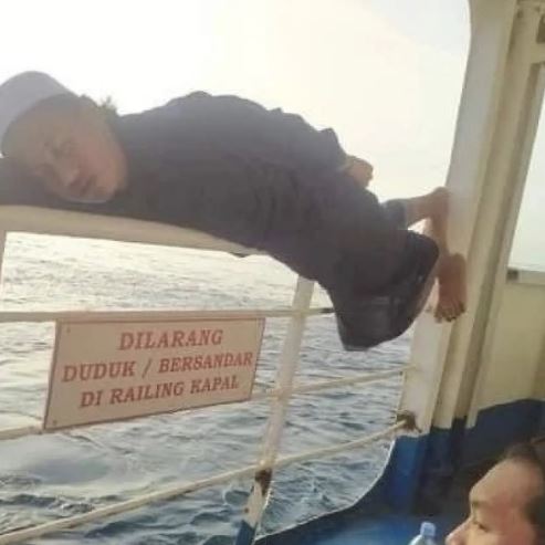 orang nggak bisa tertib nyeleneh © berbagai sumber