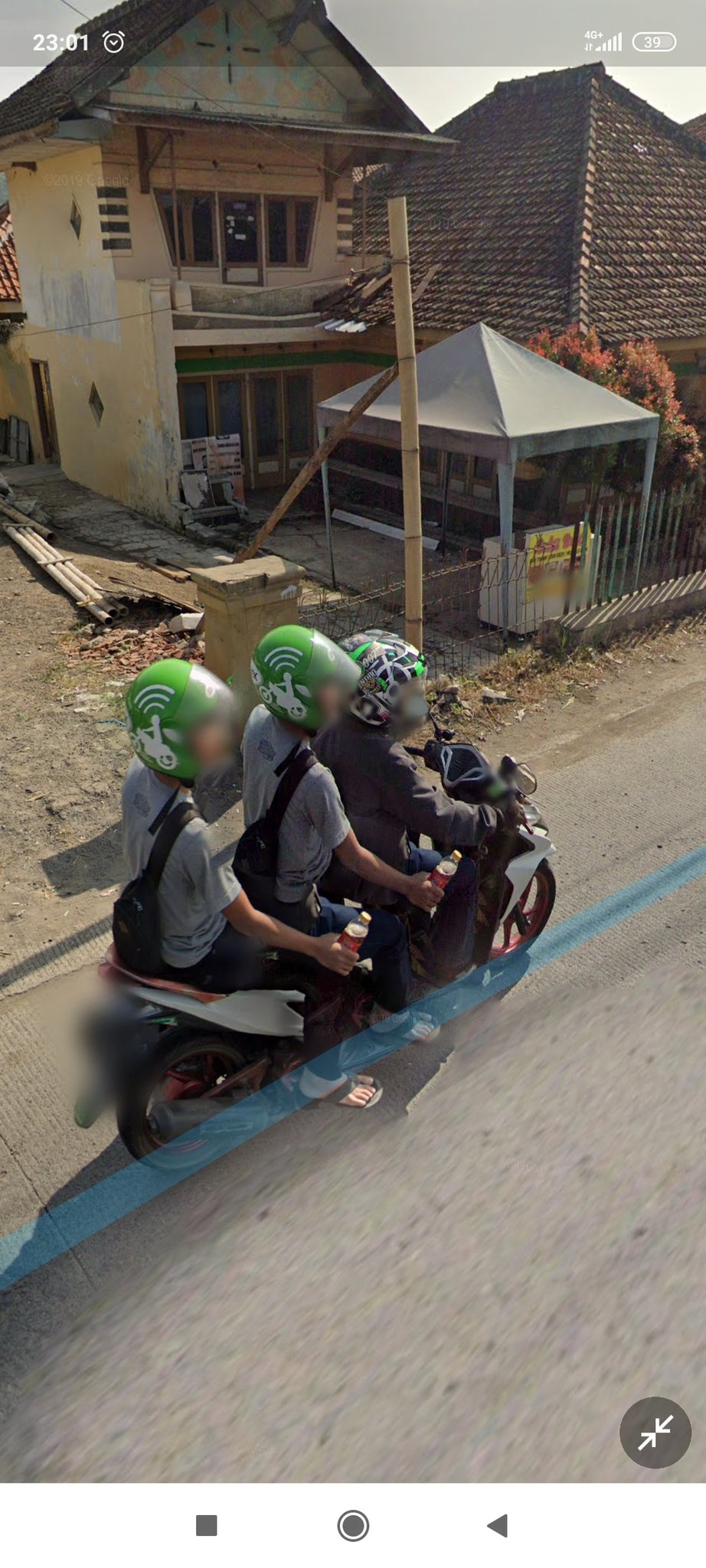 13 Momen kocak pengendara motor terekam Google Street ini fail abis