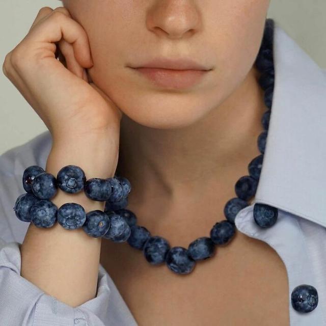 Potret kocak orang pakai aksesori nggak biasa Berbagai sumber Potret kocak orang pakai aksesori nggak biasa Berbagai sumber