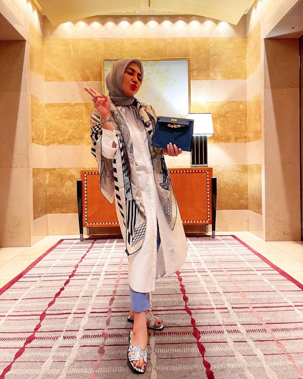 momen syahrini pulang kampung ke jepang © instagram