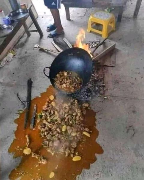 bahan makanan tumpah nyeleneh © berbagai sumber