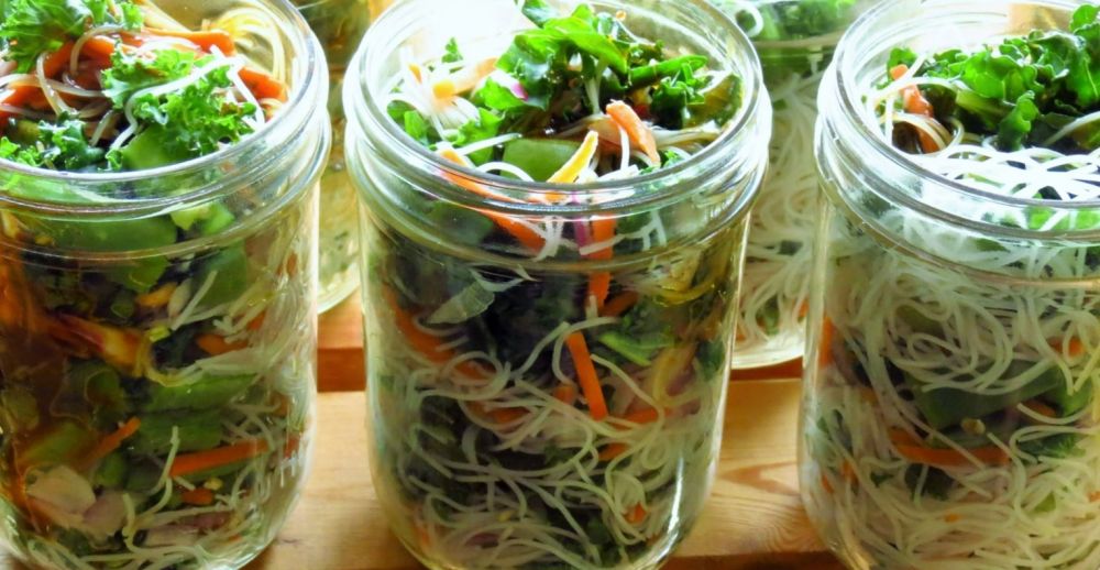 10 Pola makan Daniel Mananta, bantu jaga stamina tubuh tetap fit