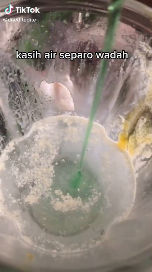 Trik mudah cuci blender berminyak jadi kesat seperti baru
