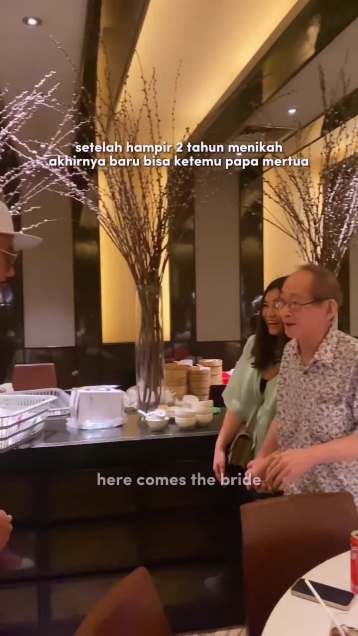 momen haru denny sumargo bertemu ayah mertua © instagram momen haru denny sumargo bertemu ayah mertua © instagram