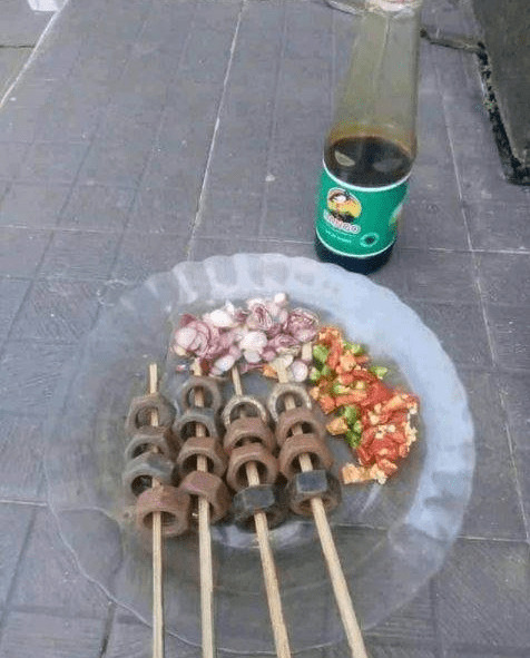 potret benda nyeleneh di makanan © berbagai sumber