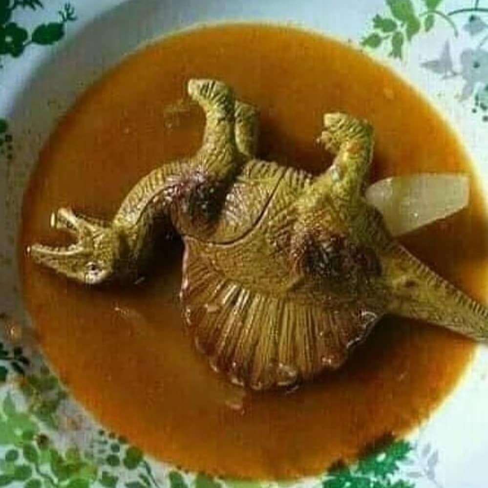 potret benda nyeleneh di makanan © berbagai sumber