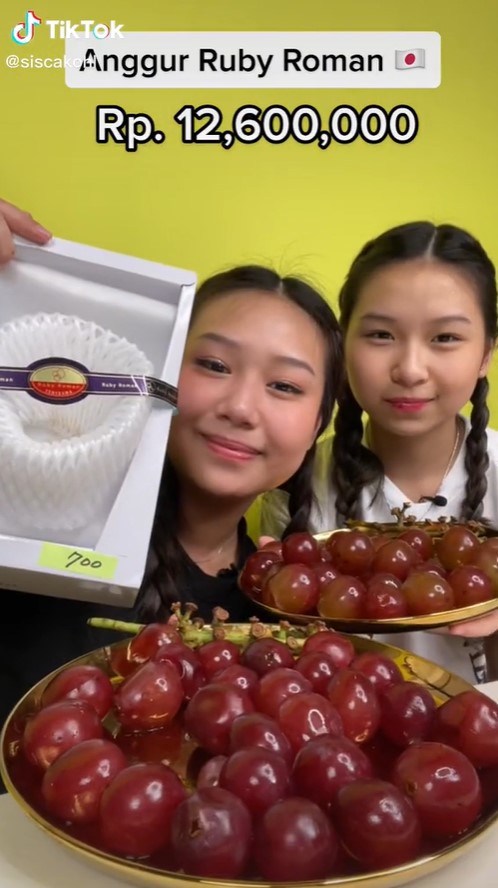 10 Buah dikonsumsi Sisca Kohl ini harganya bikin kantong menjerit