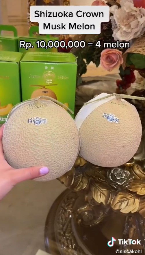 10 Buah dikonsumsi Sisca Kohl ini harganya bikin kantong menjerit