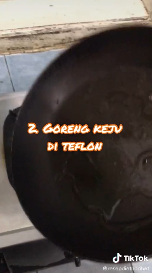 5 Cara simpel bikin keripik keju tanpa tepung, enak dan tidak meleleh