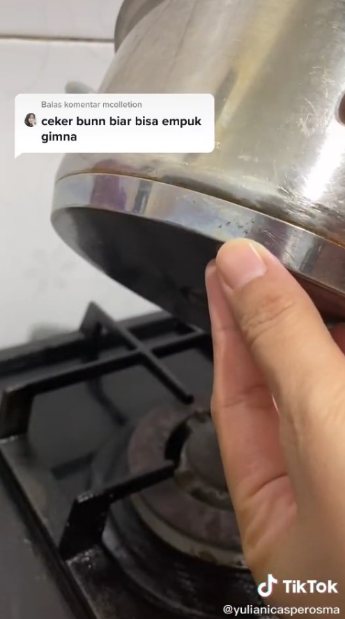 Tak perlu presto, ini trik mudah rebus ceker lebih empuk dan lumer