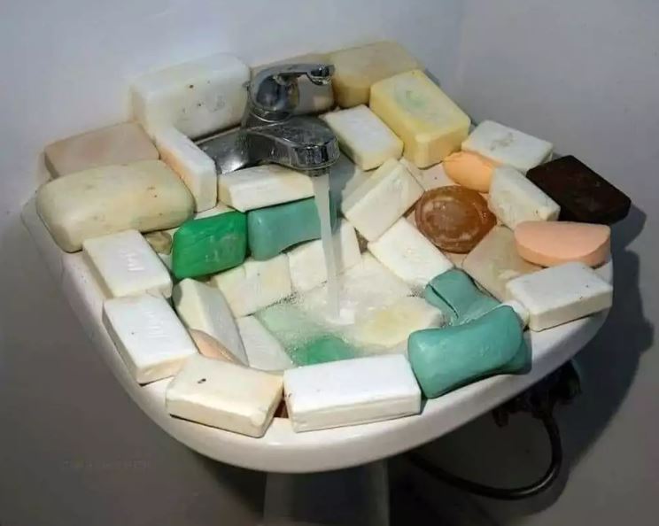 ada benda tak terduga di wastafel © berbagai sumber ada benda tak terduga di wastafel © berbagai sumber