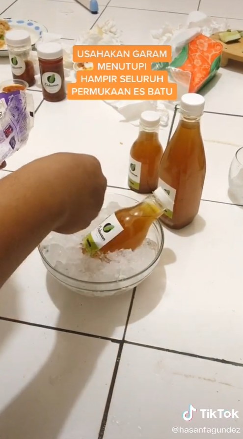 Tanpa kulkas, ini cara mudah menjaga es batu agar tidak cepat mencair