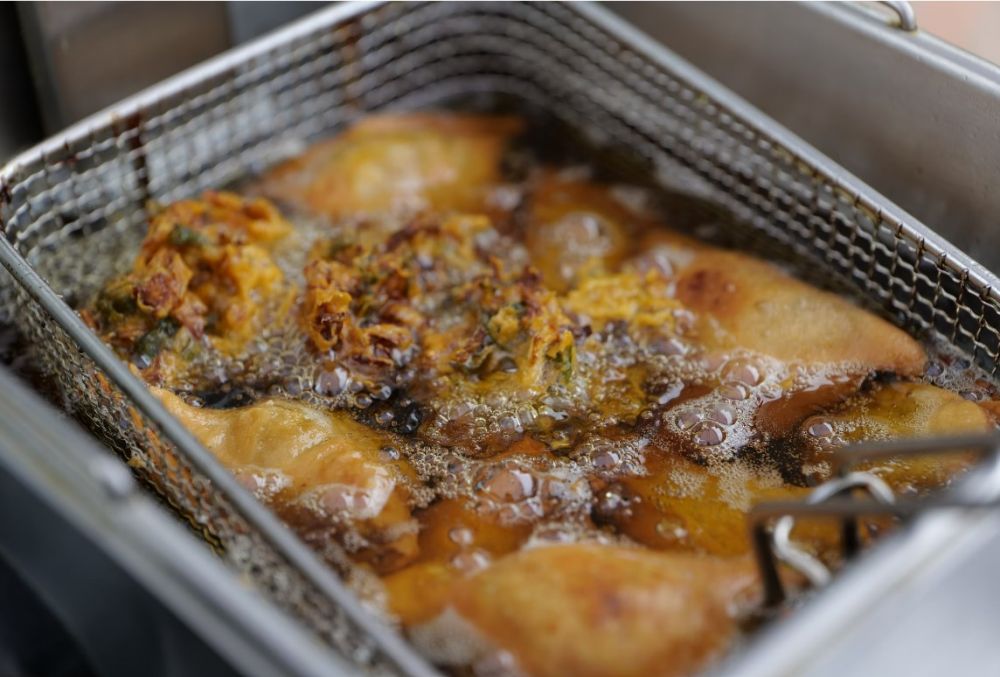 Bobot turun 8 kg dalam 1,5 bulan, 10 makanan ini dihindari Titi Kamal