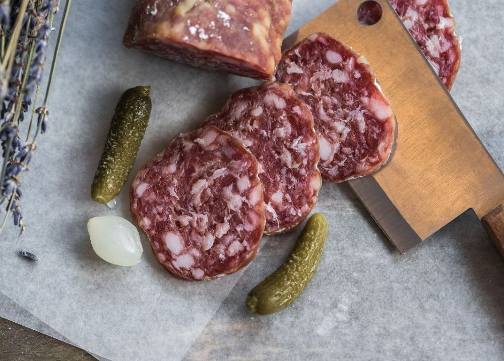 Bobot turun 8 kg dalam 1,5 bulan, 10 makanan ini dihindari Titi Kamal