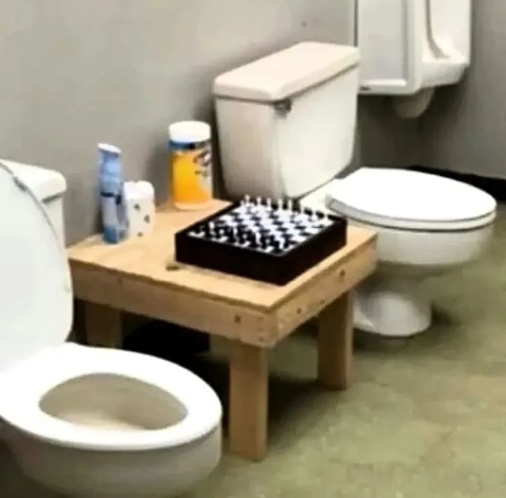 Potret kocak main catur di tempat nggak biasa Berbagai sumber Potret kocak main catur di tempat nggak biasa Berbagai sumber