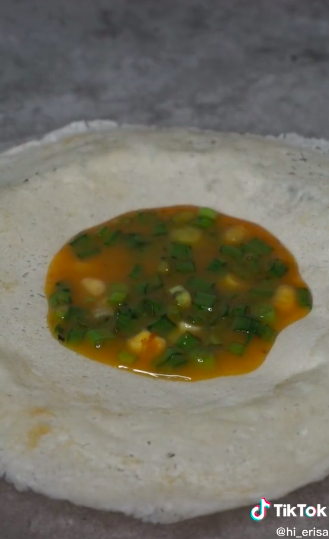 5 Cara bikin martabak telur ala pedagang kaki lima, cuma pakai 3 bahan