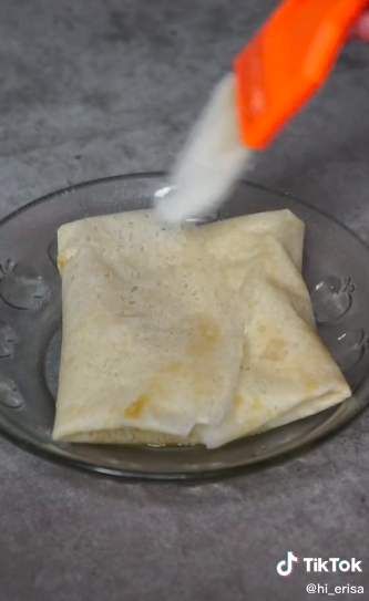 5 Cara bikin martabak telur ala pedagang kaki lima, cuma pakai 3 bahan