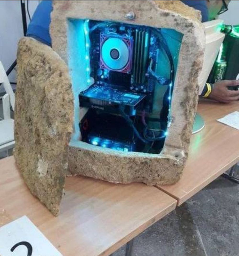 benda dari batu penampakannya kocak © berbagai sumber