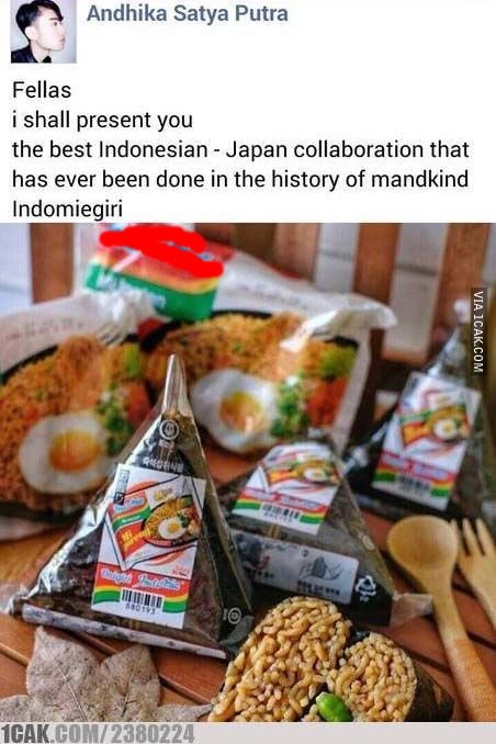 11 Potret kocak orang Indonesia makan onigiri ini bikin geleng kepala