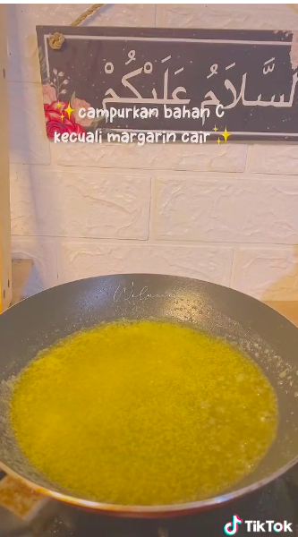 7 Cara bikin bika ambon tanpa mixer dan oven, bersarang sempurna